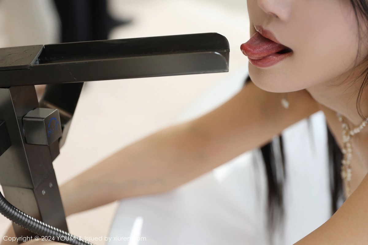 【YOUMI尤蜜薈】20240930Vol1101心上可Flora【60P】-[秀人套图]