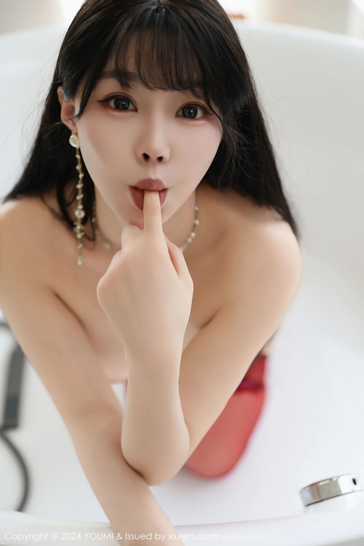 【YOUMI尤蜜薈】20240930Vol1101心上可Flora【60P】-[秀人套图]