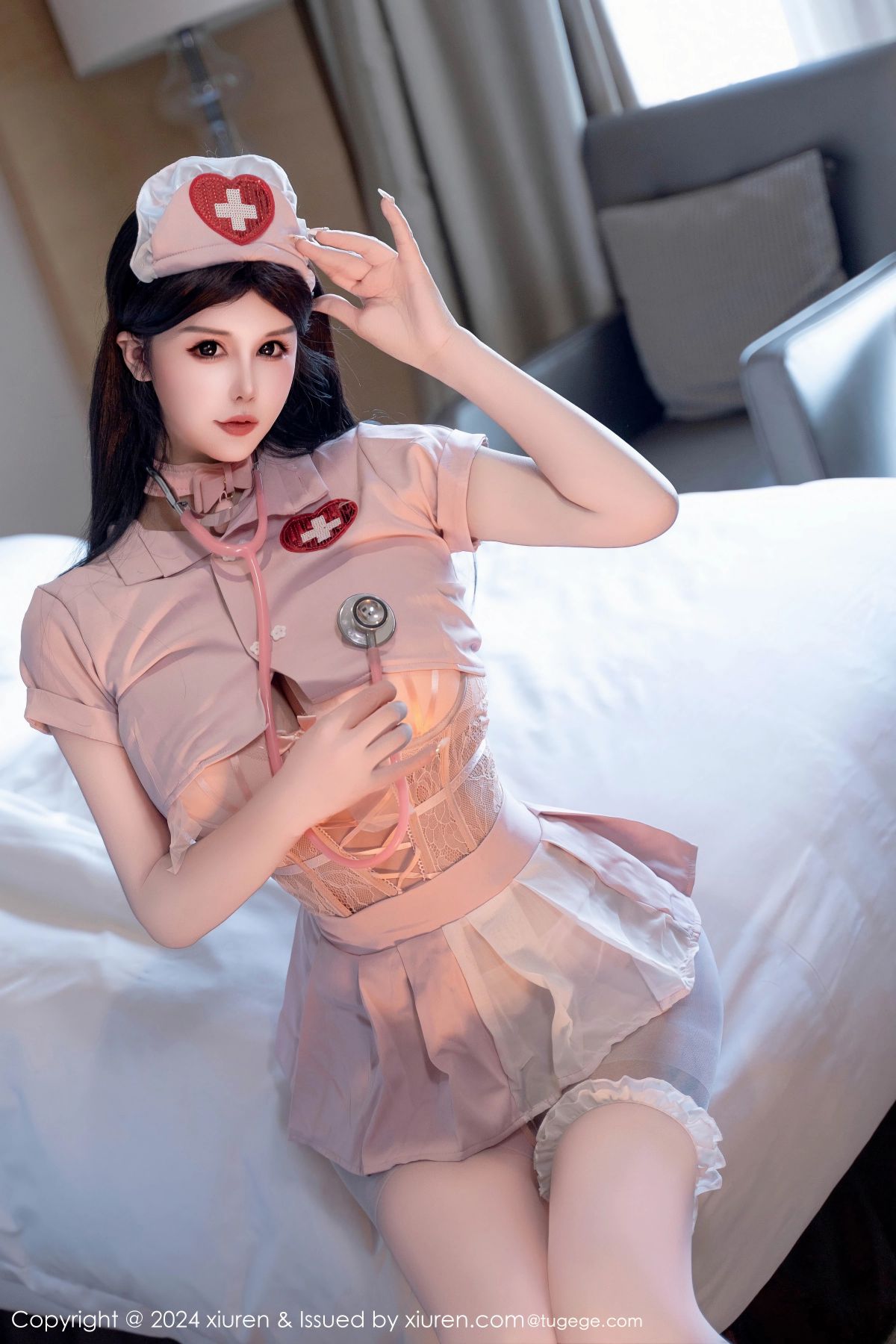 【XiuRen秀人網】20241008Vol9244陳芊兒【91P】-[秀人套图]