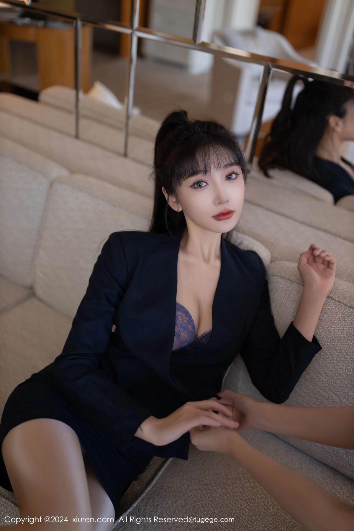 【XIUREN秀人網】20241010Vol9263陸萱萱【80P】-[秀人套图]