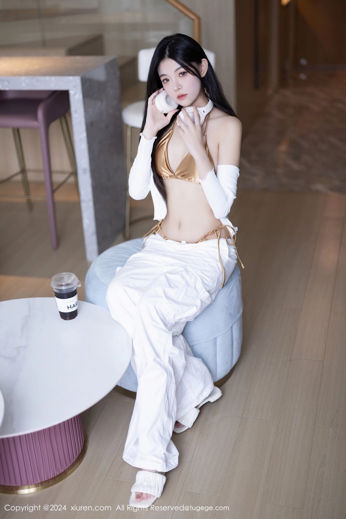 【XIUREN秀人網】20241010Vol9262初夢瑤【83P】-[秀人套图]