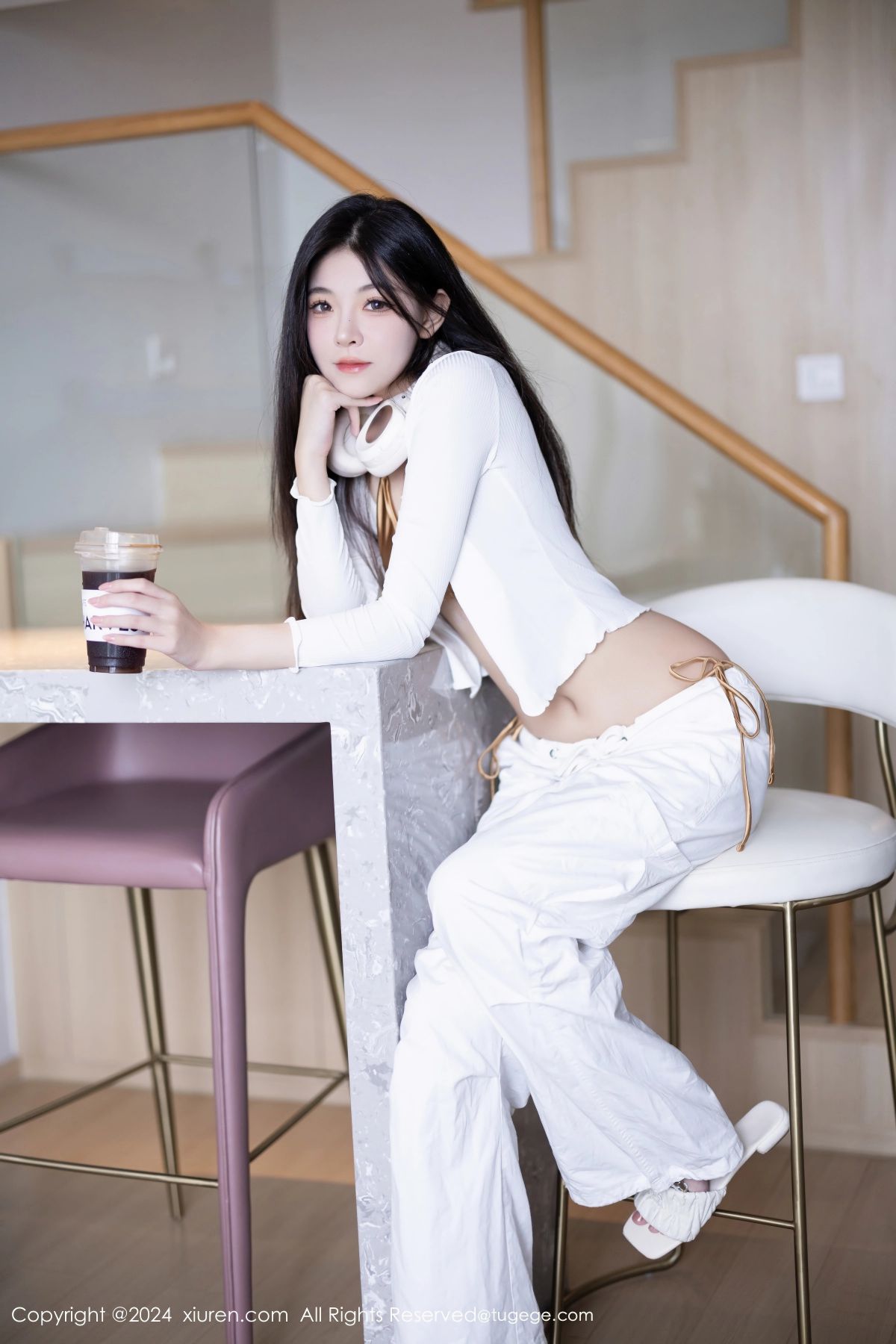 【XIUREN秀人網】20241010Vol9262初夢瑤【83P】-[秀人套图]