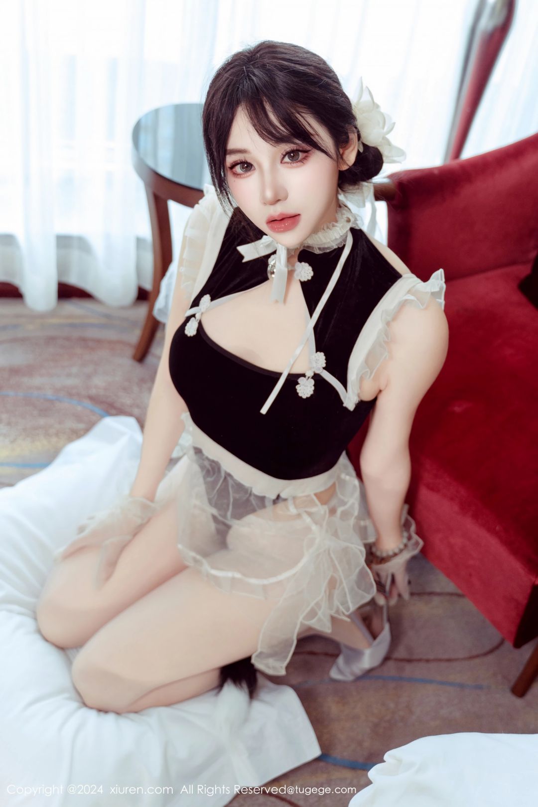 【XiuRen秀人網】20240924Vol9197汐汐愛吃草莓【80P】-[秀人套图]