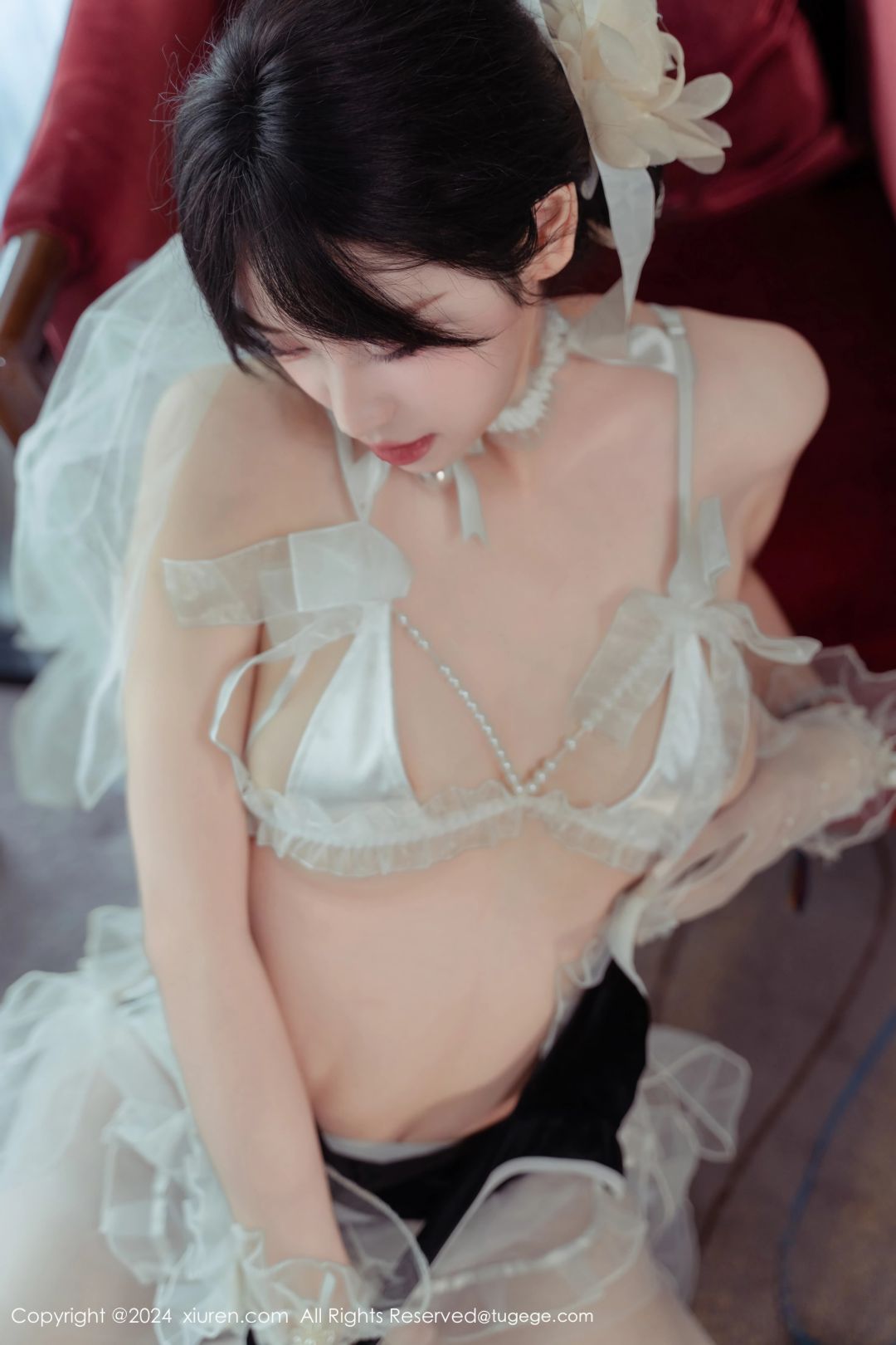 【XiuRen秀人網】20240924Vol9197汐汐愛吃草莓【80P】-[秀人套图]