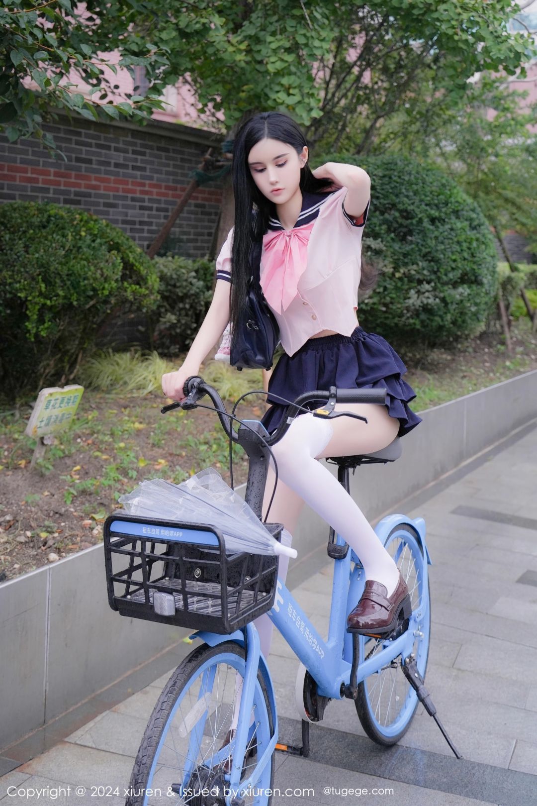 【XiuRen秀人網】20240927Vol9224Erikaki【84P】-[秀人套图]