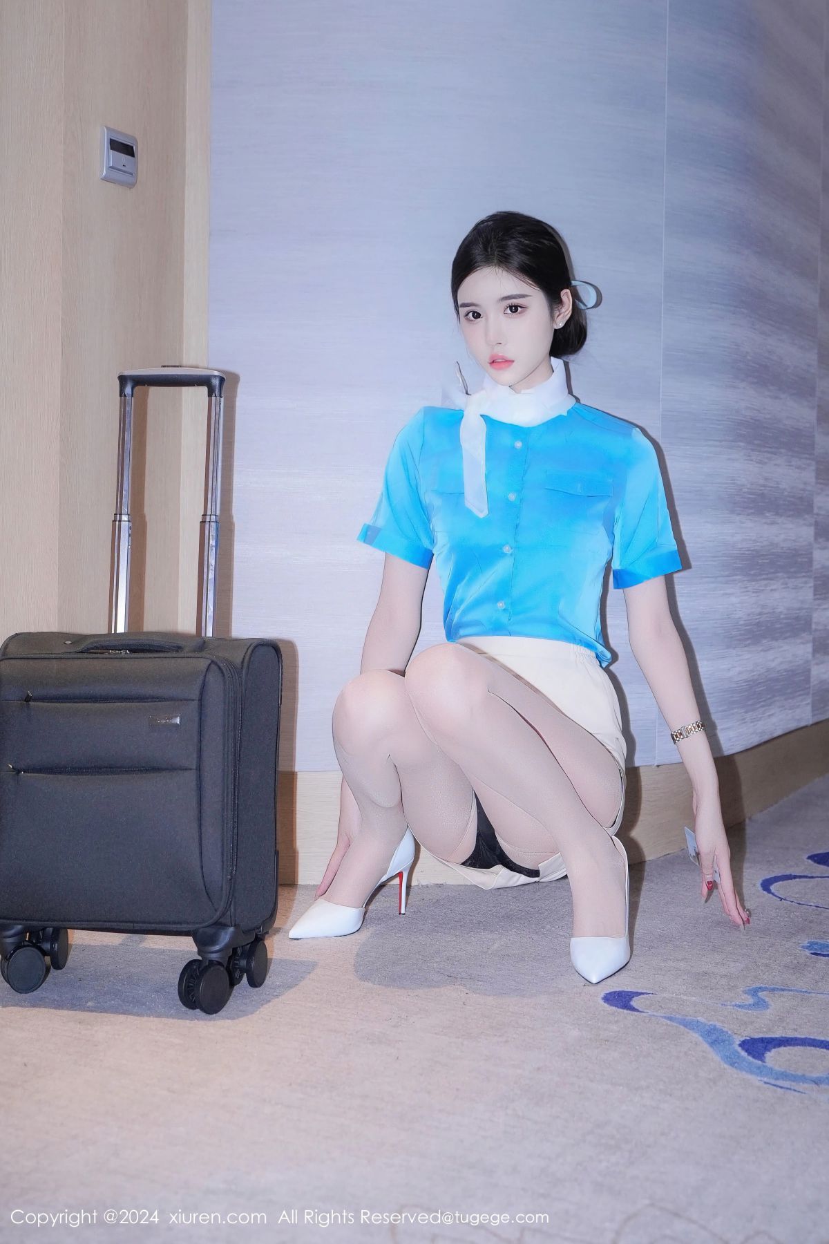 【XIUREN秀人網】20241011Vol9269Erikaki【82P】-[秀人套图]