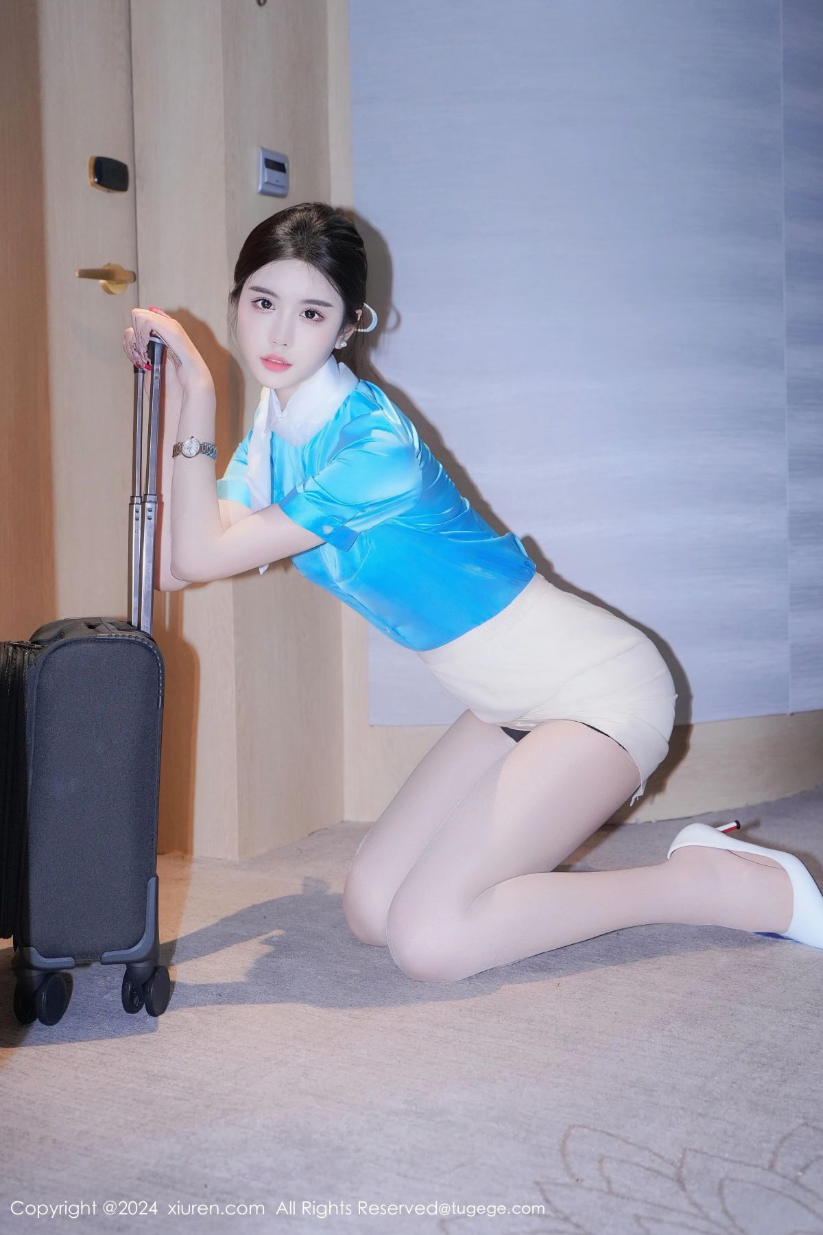 【XIUREN秀人網】20241011Vol9269Erikaki【82P】-[秀人套图]