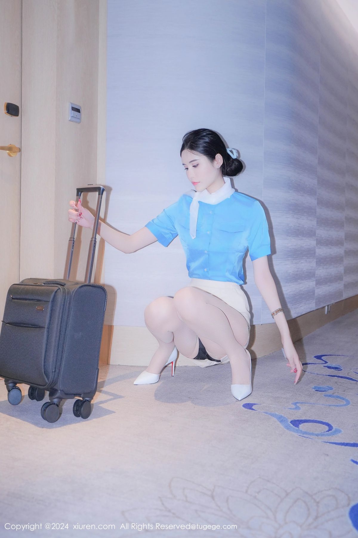 【XIUREN秀人網】20241011Vol9269Erikaki【82P】-[秀人套图]