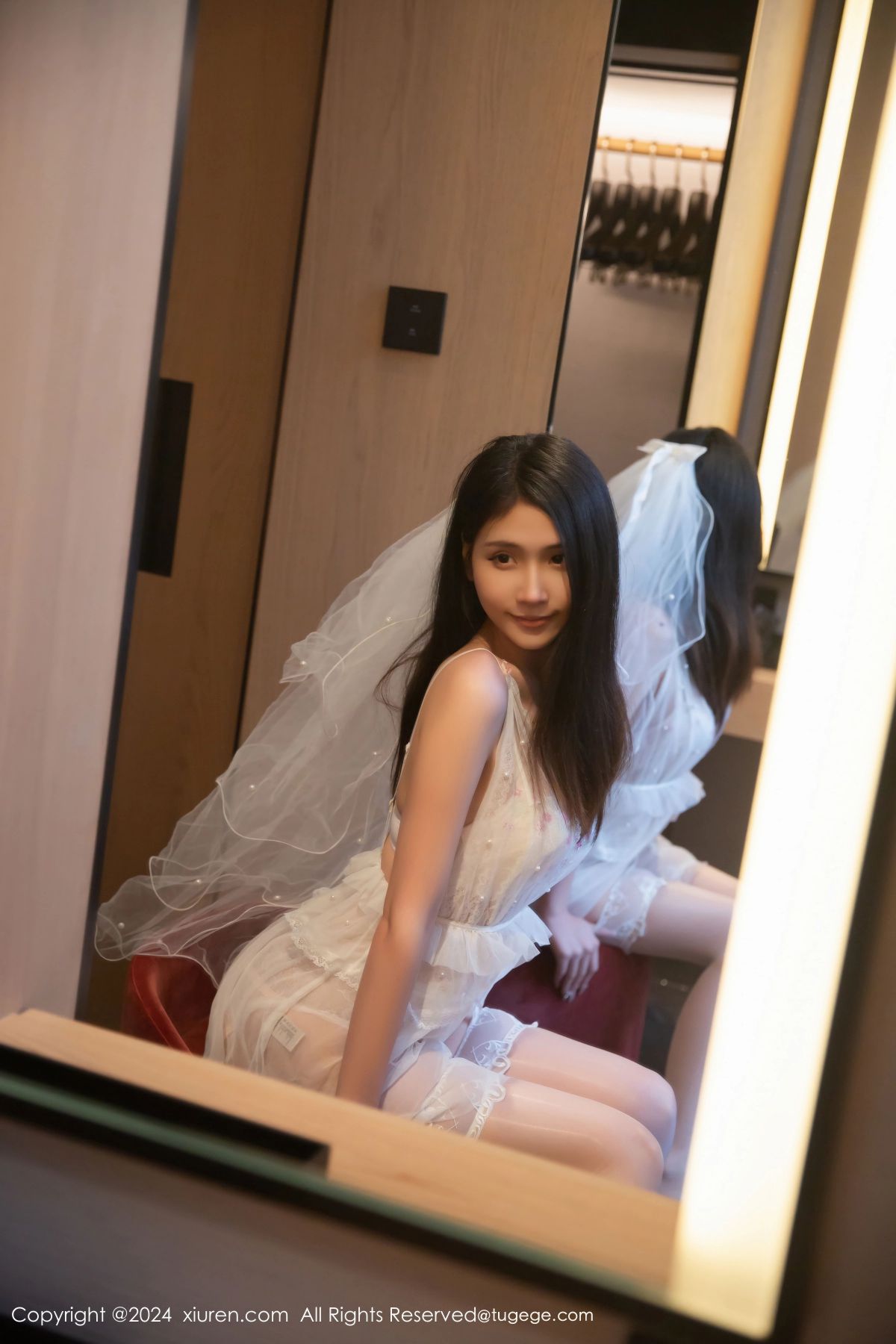 【XIUREN秀人網】20241012Vol9272劉婷婷【80P】-[秀人套图]