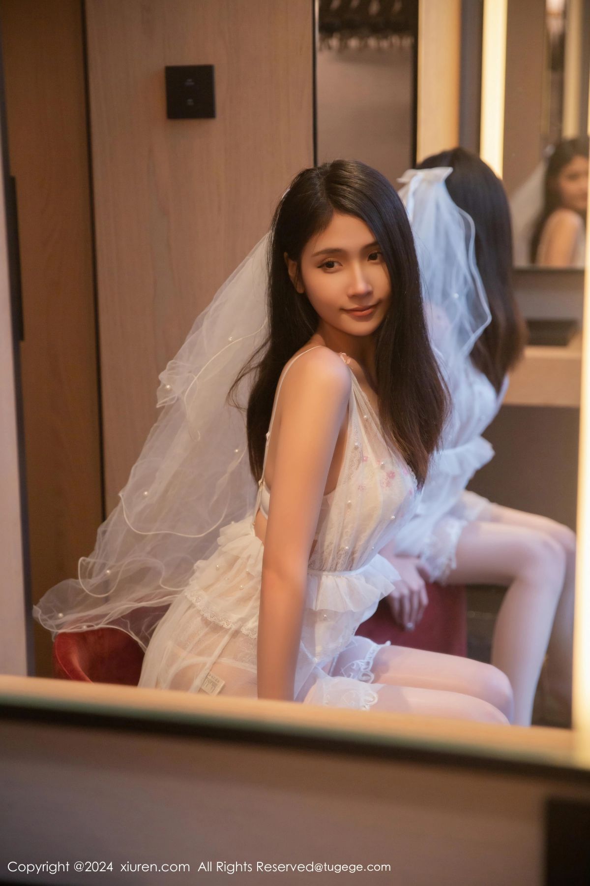 【XIUREN秀人網】20241012Vol9272劉婷婷【80P】-[秀人套图]