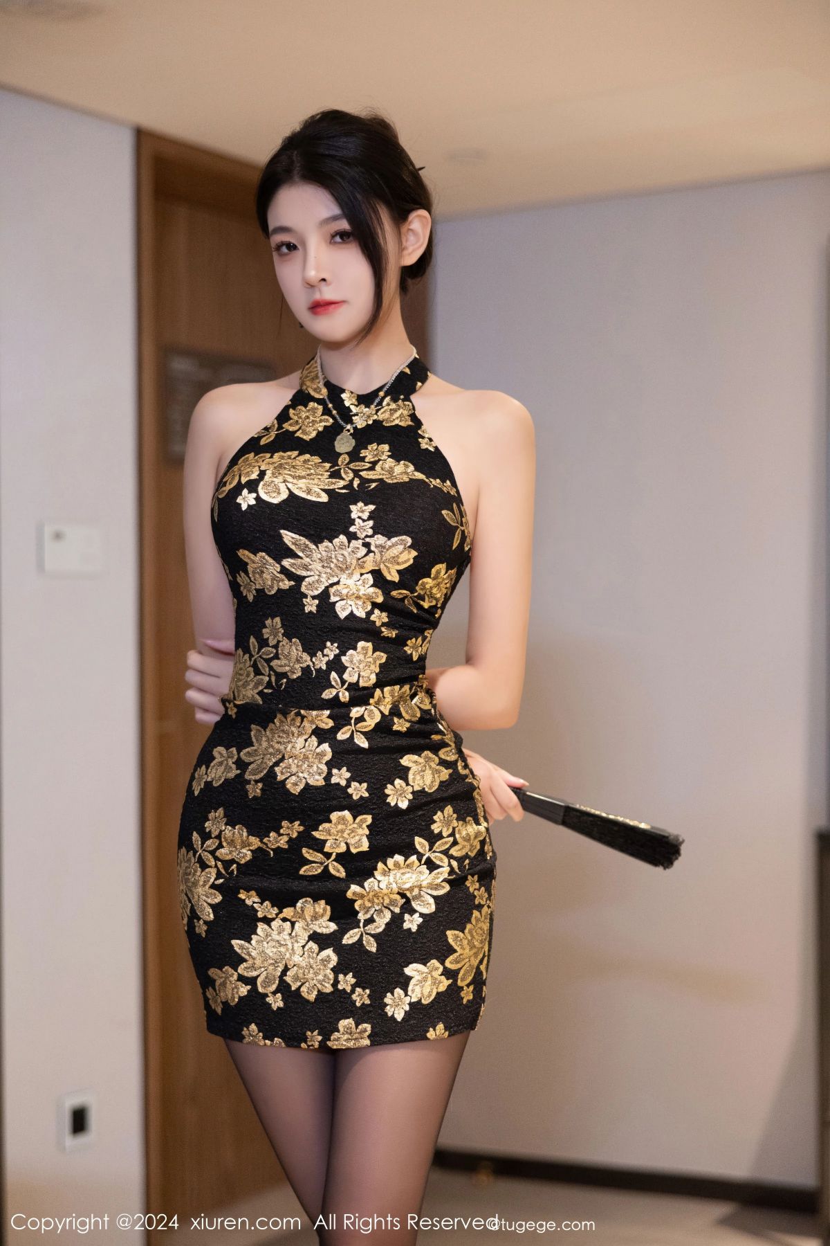 【XIUREN秀人網】20241017Vol9304初夢瑤【95P】-[秀人套图]