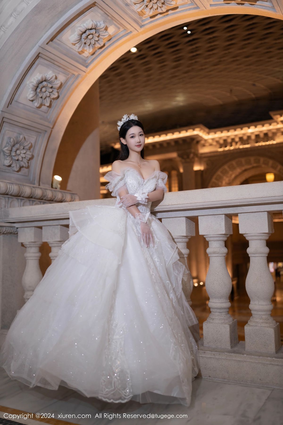 【XIUREN秀人網】20241014Vol9283唐安琪【86P】-[秀人套图]