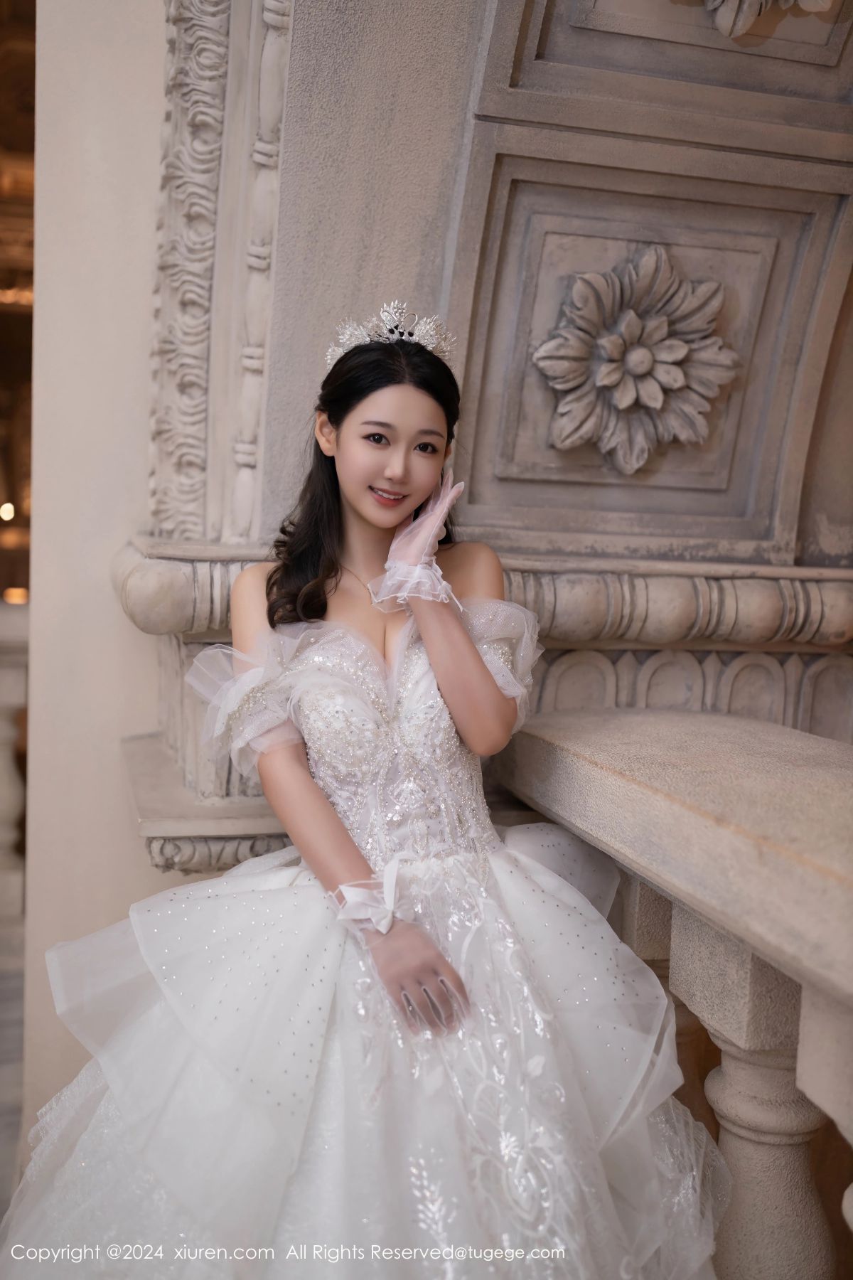 【XIUREN秀人網】20241014Vol9283唐安琪【86P】-[秀人套图]