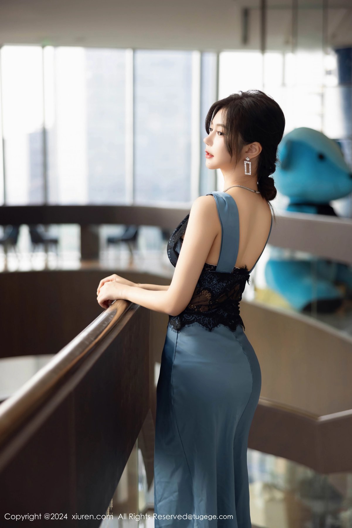 【XIUREN秀人網】20241018Vol9310綺裏嘉ula【94P】-[秀人套图]