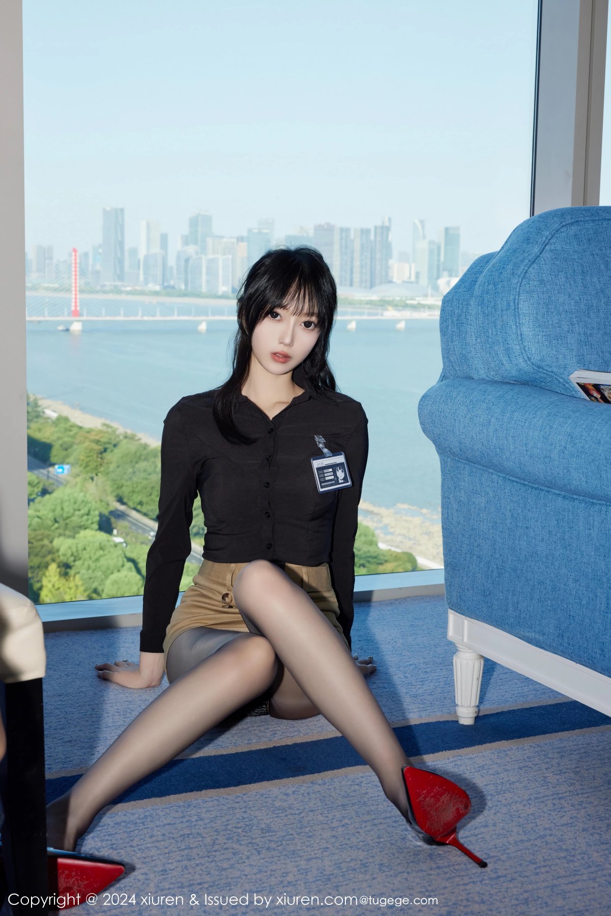 【XIUREN秀人網】20241018Vol9309玥兒玥er【72P】-[秀人套图]