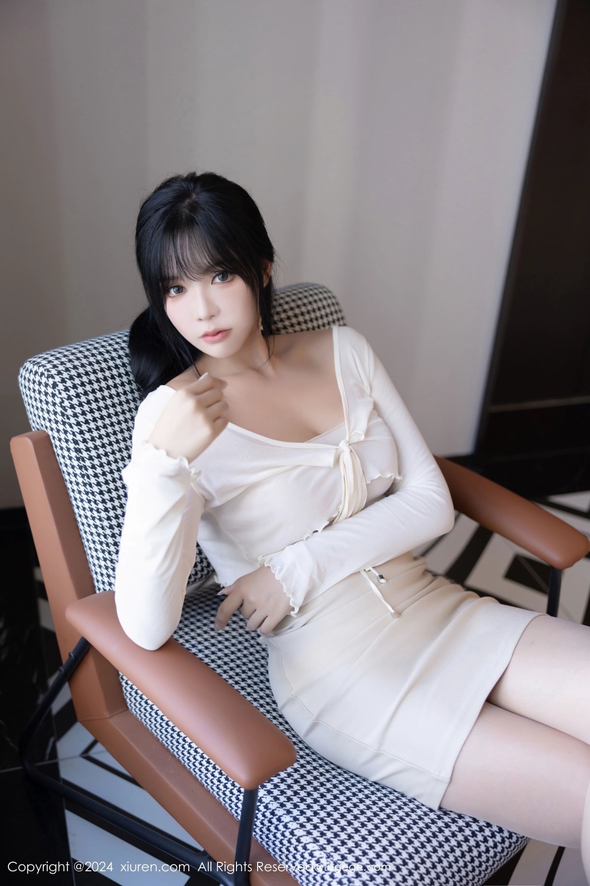 【XIUREN秀人網】20241021Vol9320娜比【82P】-[秀人套图]