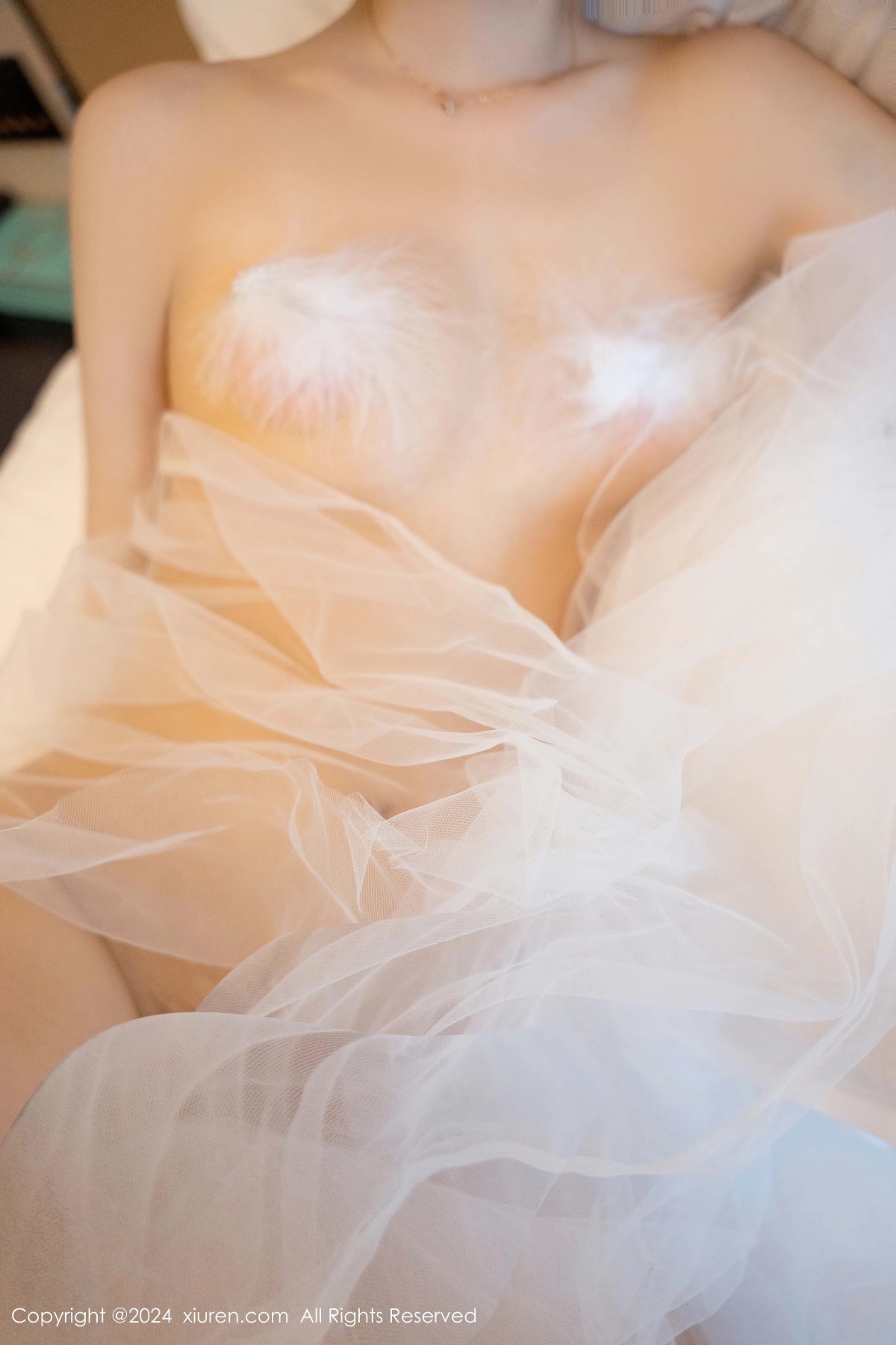 【XIUREN秀人網】20241021Vol9318白芷yy【76P】-[秀人套图]