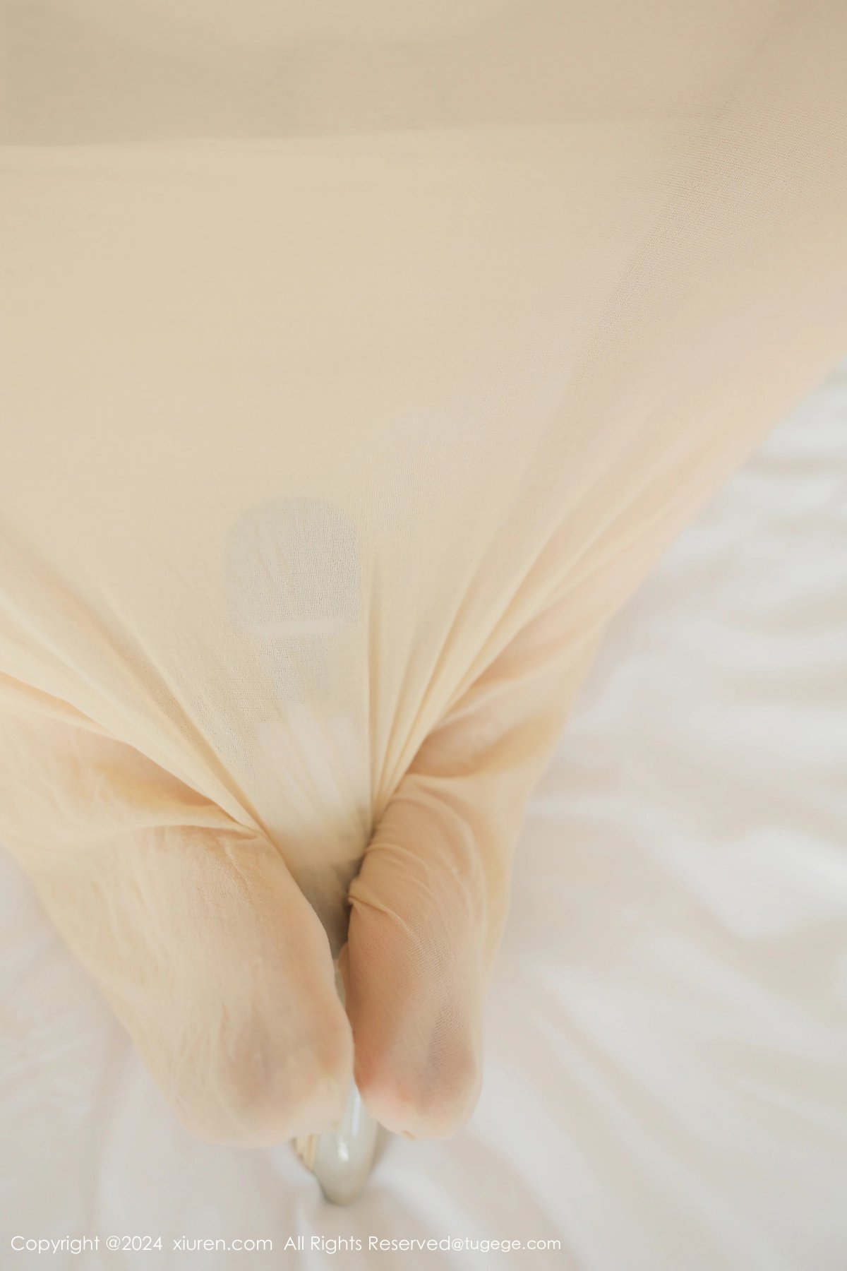 【XIUREN秀人網】20241024Vol9337柚柚小奶瓶【72P】-[秀人套图]