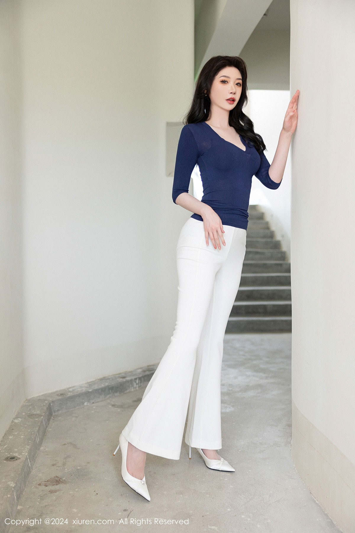 【XiuRen秀人網】20241028Vol9355夢心玥絲襪美腿【83P】-[秀人套图]