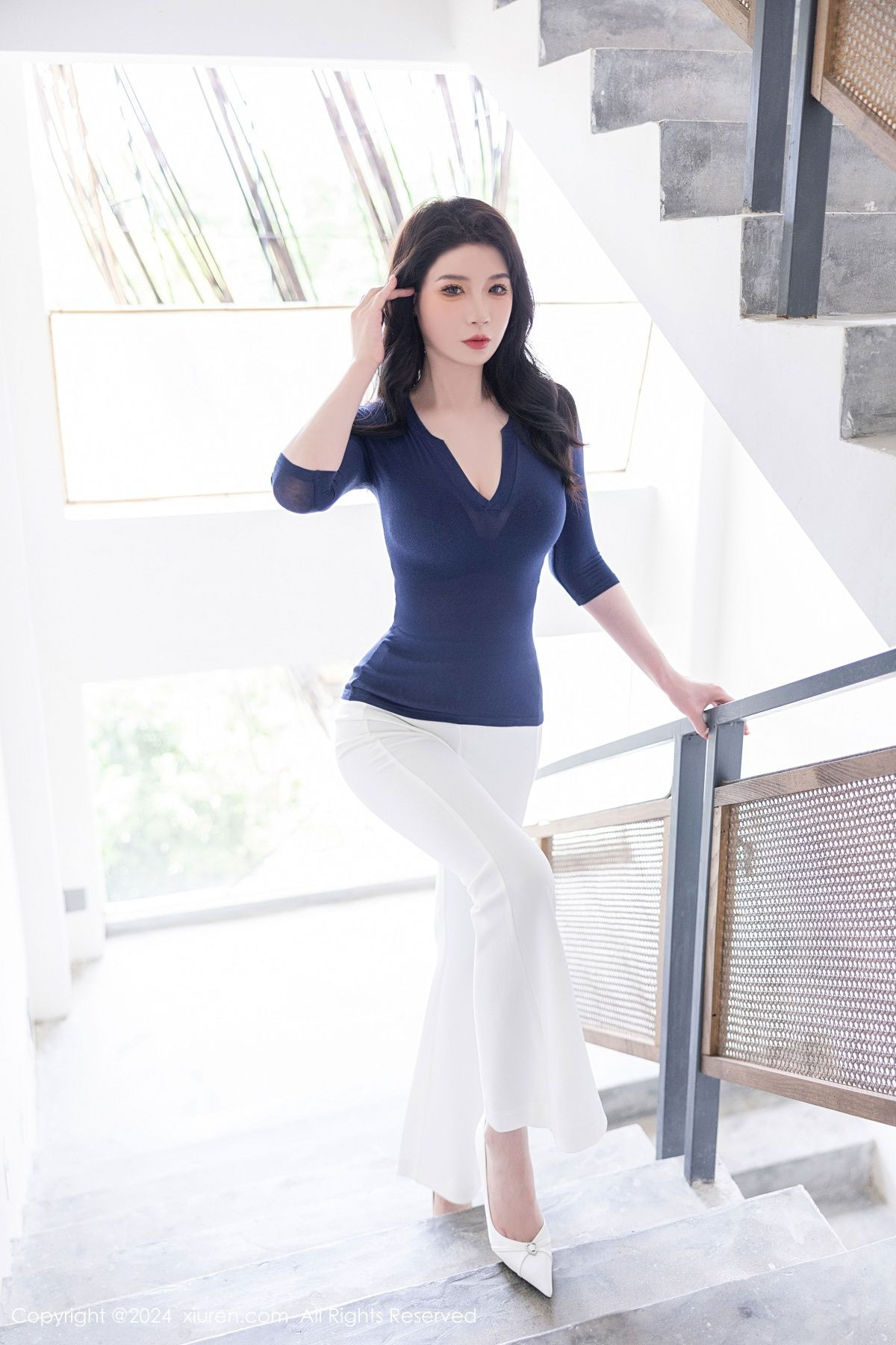 【XiuRen秀人網】20241028Vol9355夢心玥絲襪美腿【83P】-[秀人套图]