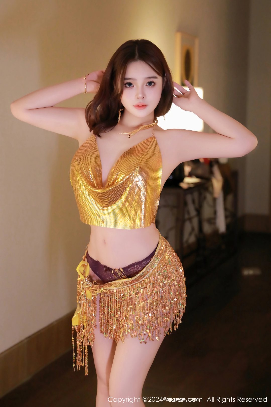 【XIUREN秀人網】20241204Vol9545麻布學妹【52P】-[秀人套图]