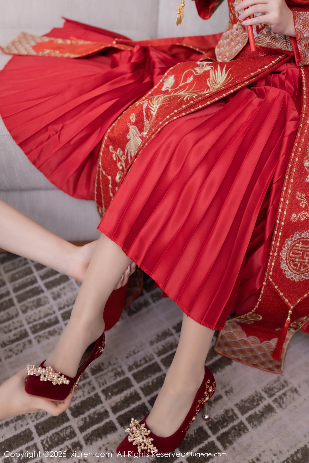 【XIUREN秀人網】20250124Vol9811杏子Yada【84P】-[秀人套图]