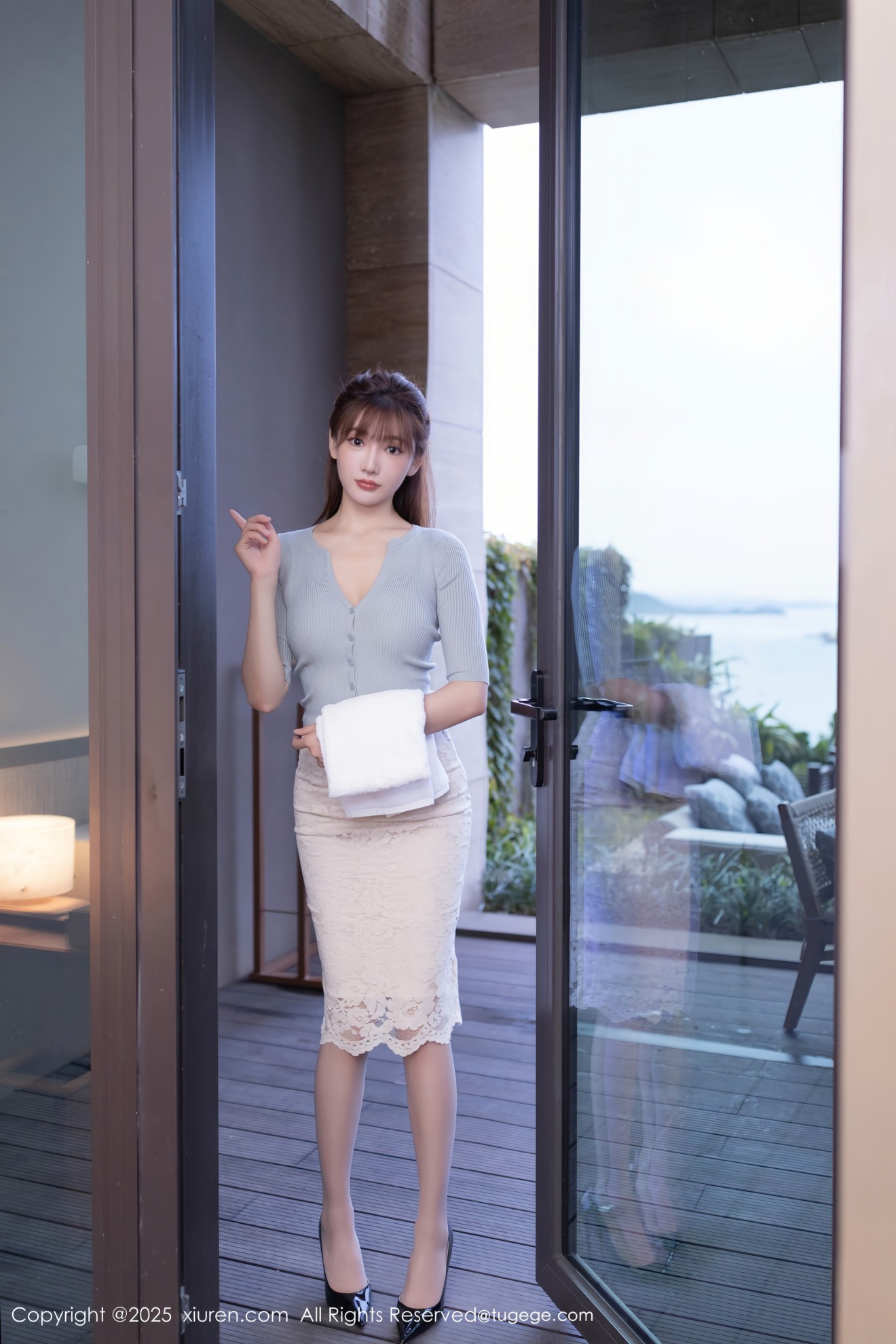 【XIUREN秀人網】20250911Vol10757陸萱萱【73P】-[秀人套图]