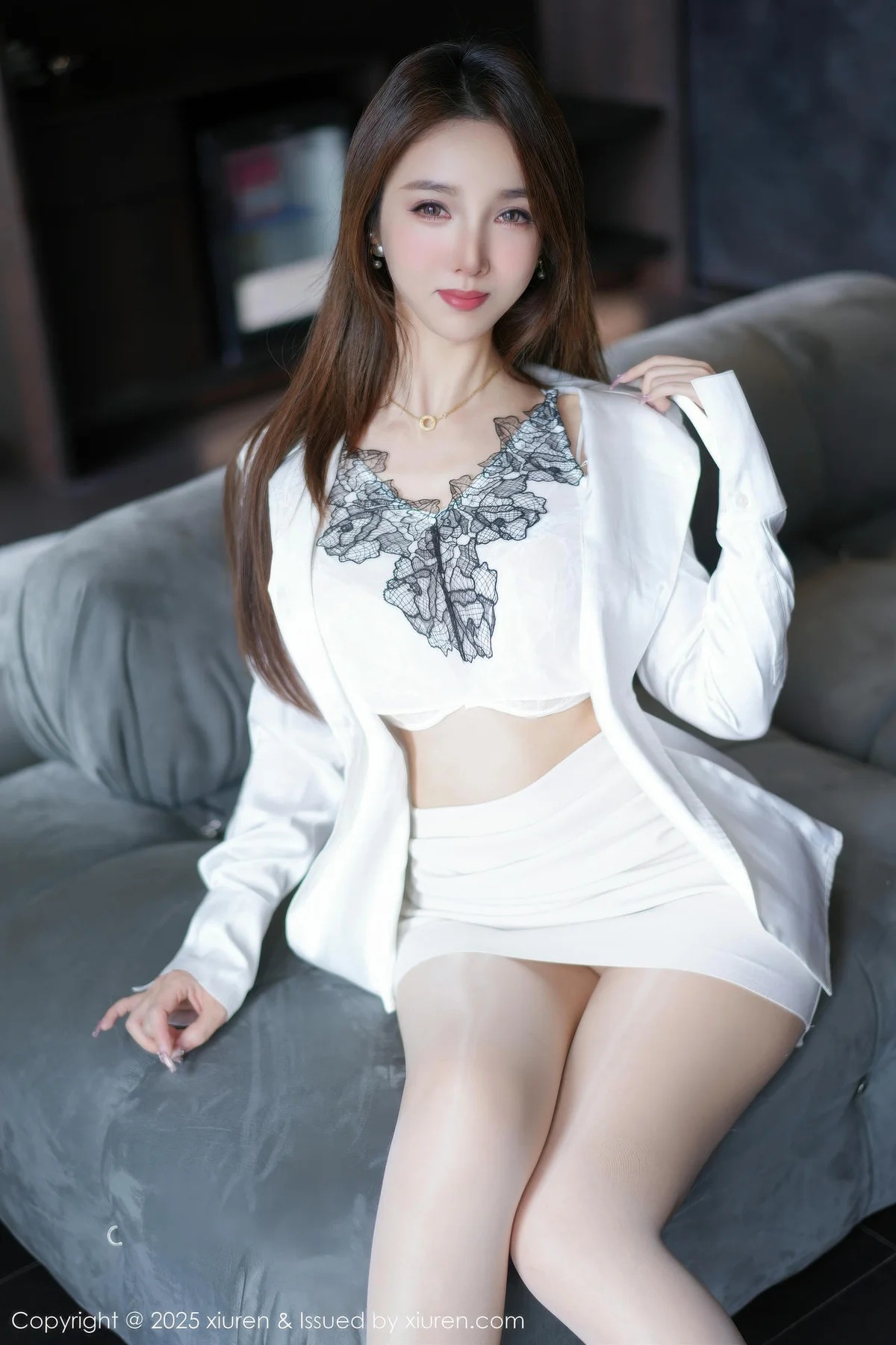 【XIUREN秀人網】20251015Vol10872桃桃·夭夭twins【60P】-[秀人套图]