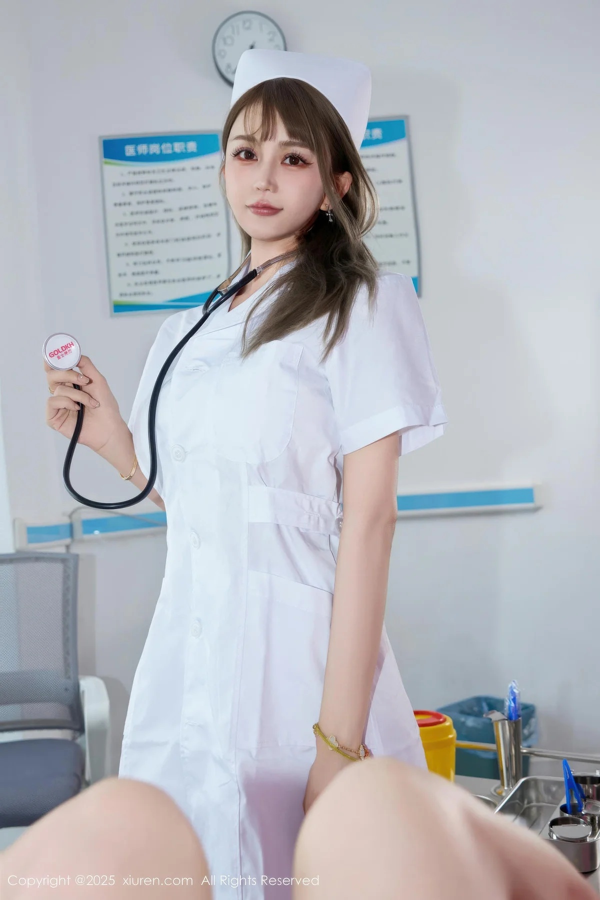 【XIUREN秀人網】20251022Vol10896Zoe柚柚【80P】-[秀人套图]