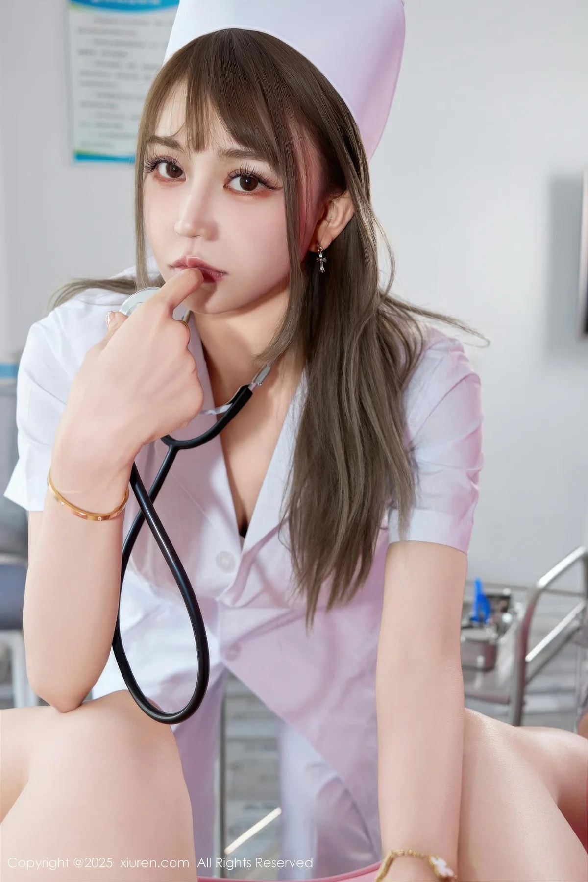 【XIUREN秀人網】20251022Vol10896Zoe柚柚【80P】-[秀人套图]