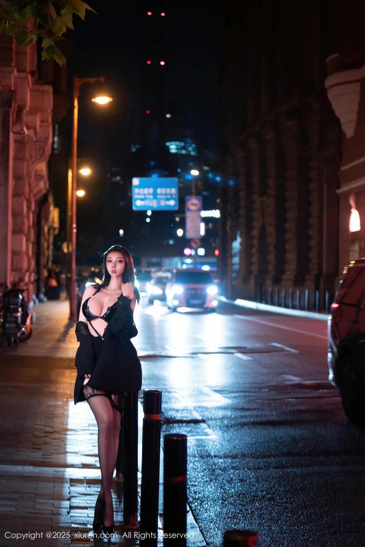 【XIUREN秀人網】20251023Vol10899果兒Victoria【72P】-[秀人套图]