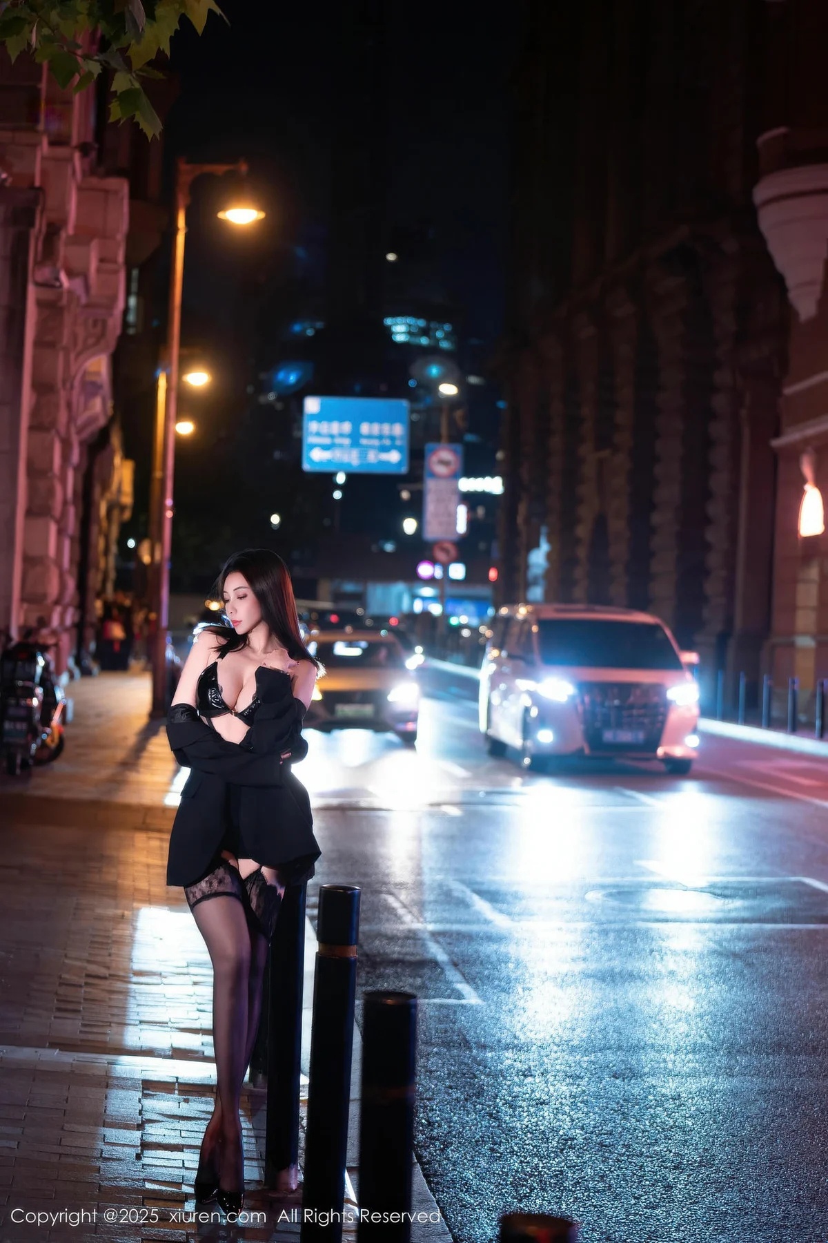 【XIUREN秀人網】20251023Vol10899果兒Victoria【72P】-[秀人套图]