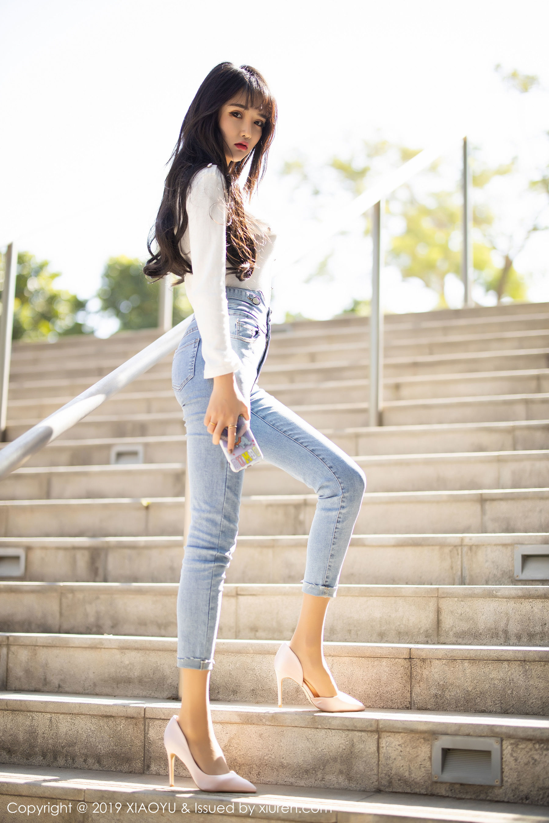 [语画界XIAOYU]Vol212Miko酱吖-[秀人套图]