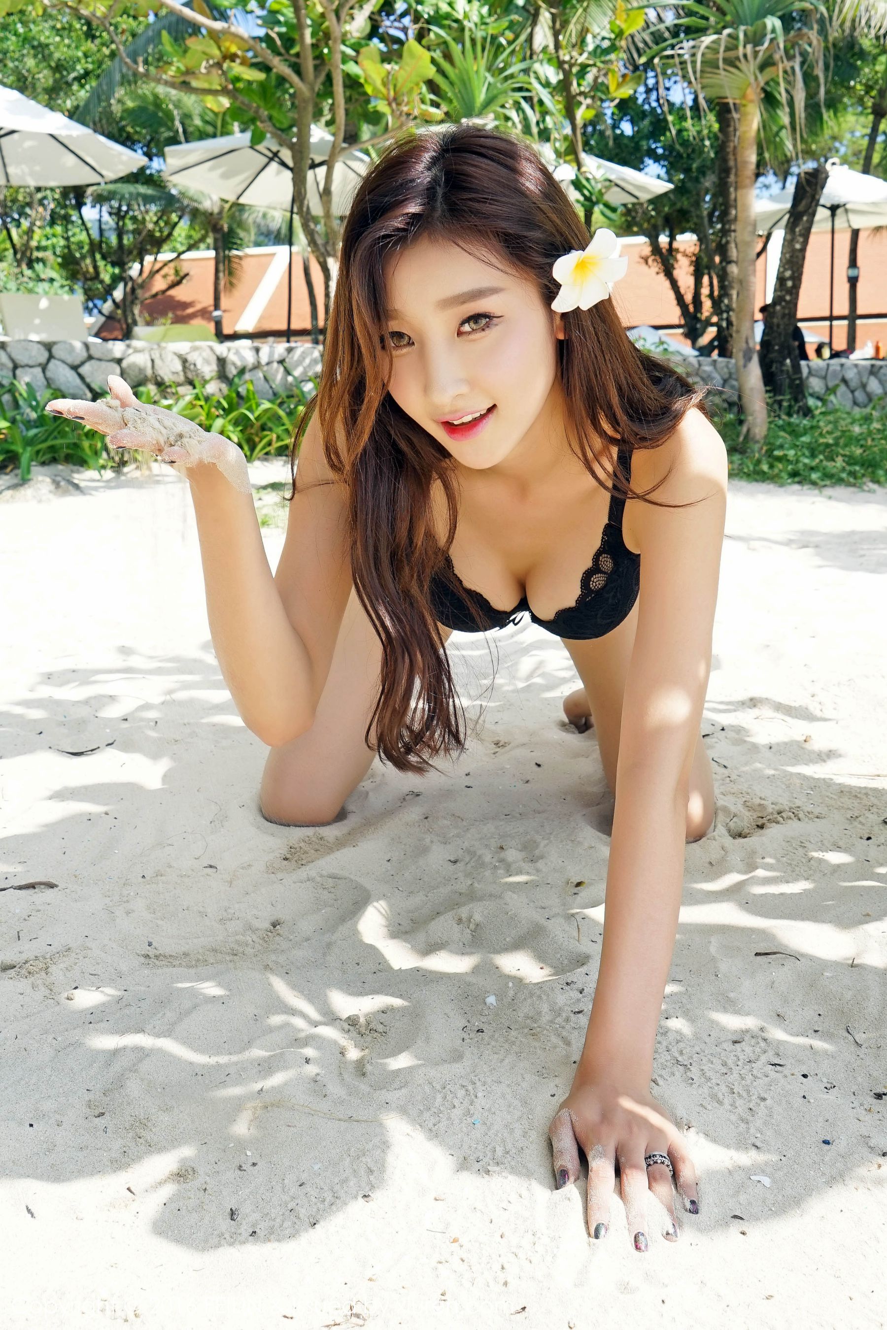 李筱乔jo清纯娇羞又不性感失妩媚的妹子[嗲囡囡FEILIN]Vol049-[秀人套图]