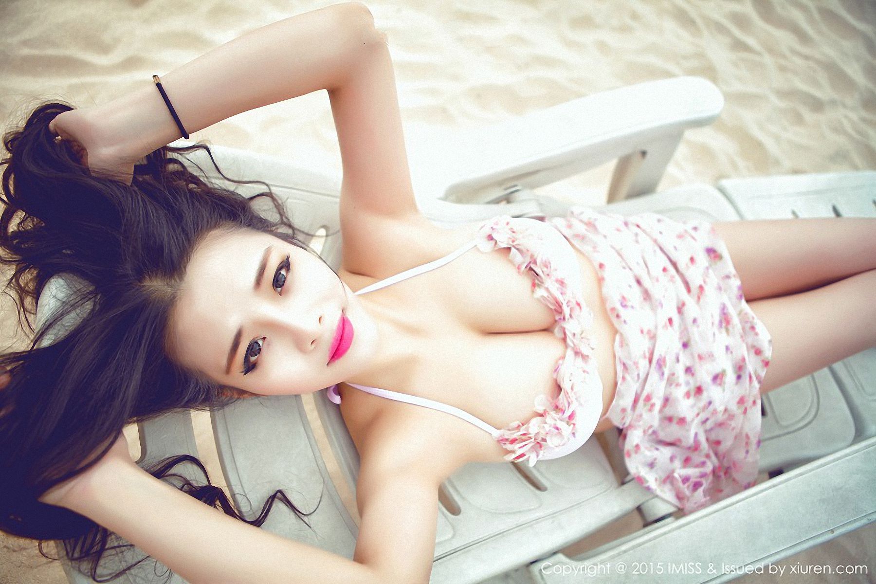 2个模特的写真合集[爱蜜社IMiss]Vol004-[秀人套图]