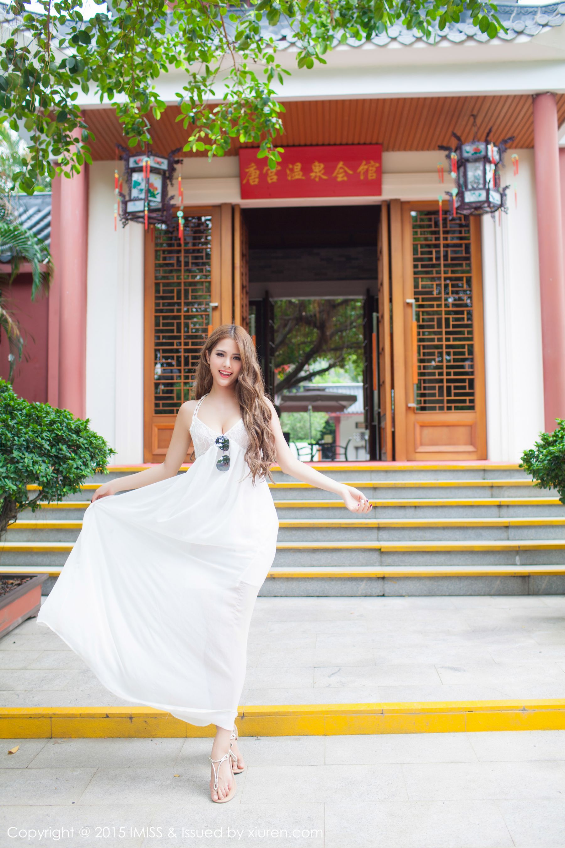 妍妍Yanyan同程旅拍[爱蜜社IMiss]Vol008-[秀人套图]