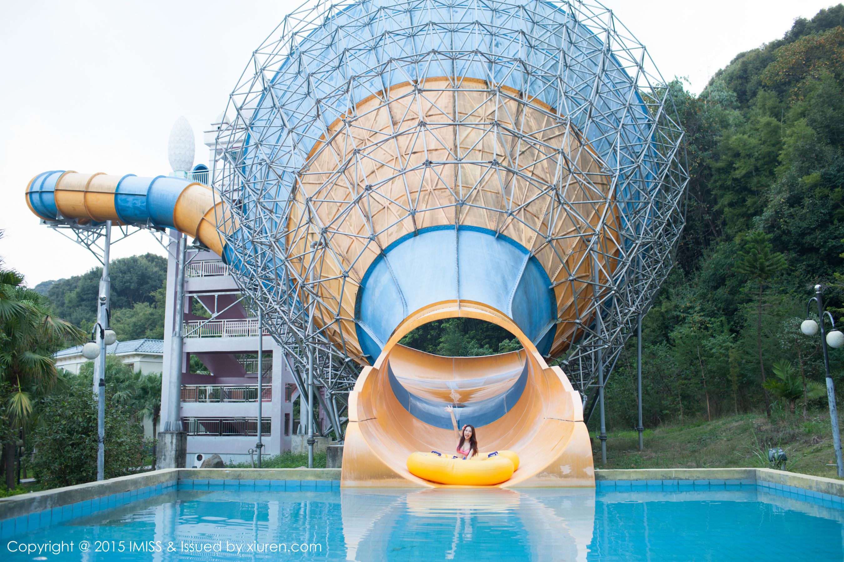 小丽莎萌萌哒同程旅拍[爱蜜社IMiss]Vol015-[秀人套图]