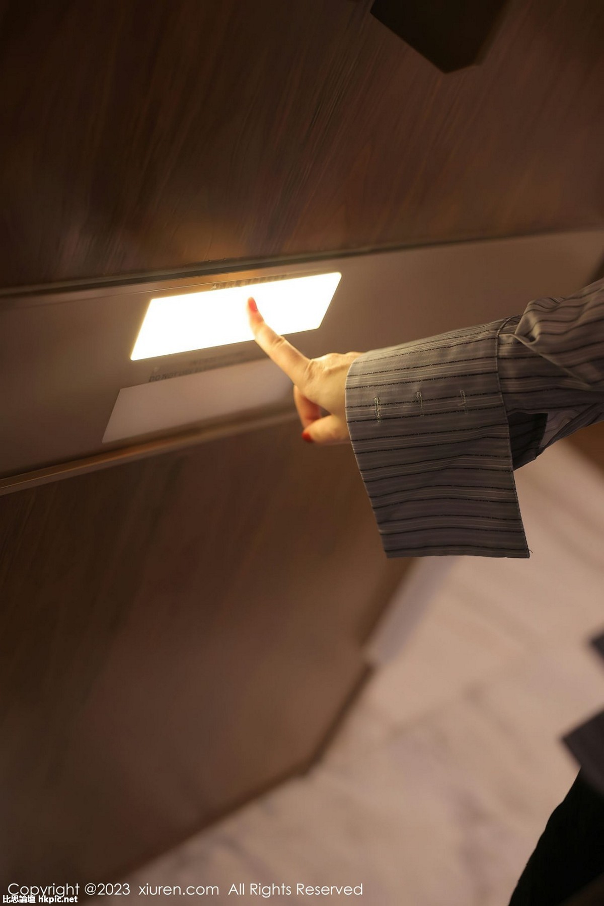 【XiuRen秀人網】20230301Vol6343詩詩kiki【78P】-XIUREN秀人网