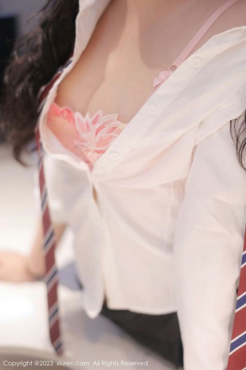 【XiuRen秀人網】20230302Vol6350江真真【90P】-XIUREN秀人网