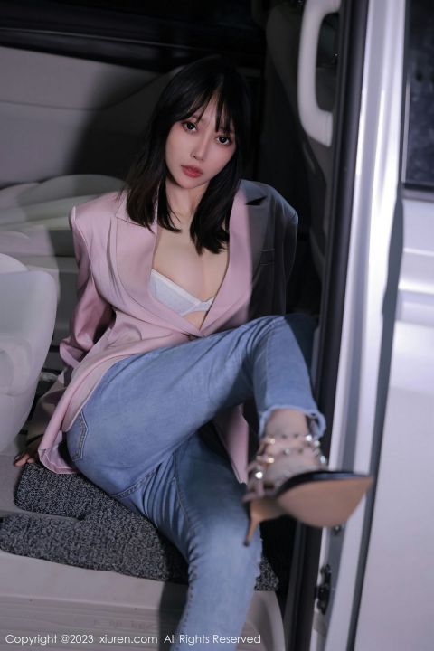 【XiuRen秀人網】20230303Vol6355玥兒玥er【55P】-XIUREN秀人网