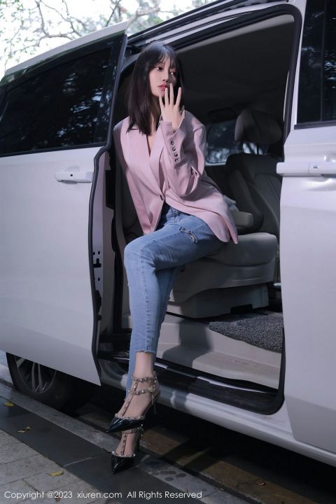 【XiuRen秀人網】20230303Vol6355玥兒玥er【55P】-XIUREN秀人网
