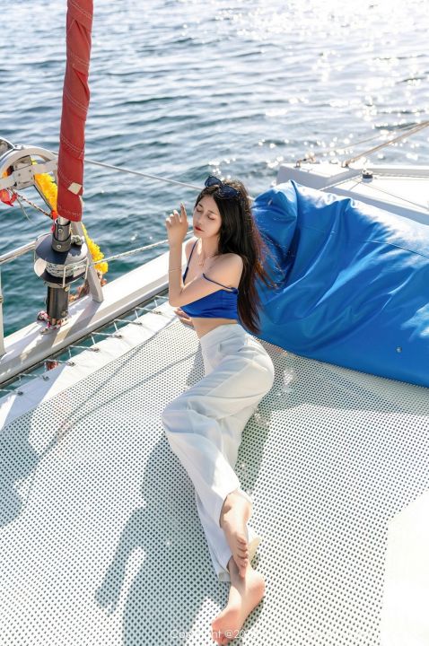 【XiuRen秀人網】20230303Vol6359laura阿姣【68P】-XIUREN秀人网