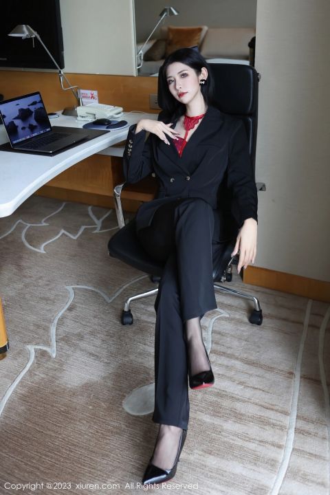 【XiuRen秀人網】20230313Vol6402依娜Yina【112P】-XIUREN秀人网