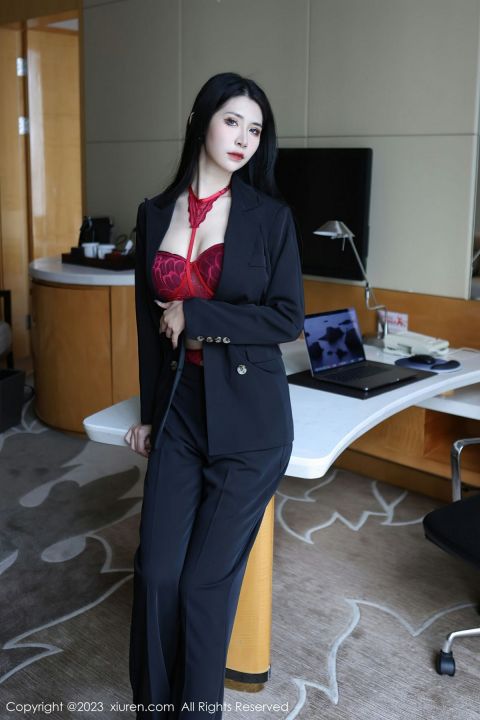 【XiuRen秀人網】20230313Vol6402依娜Yina【112P】-XIUREN秀人网