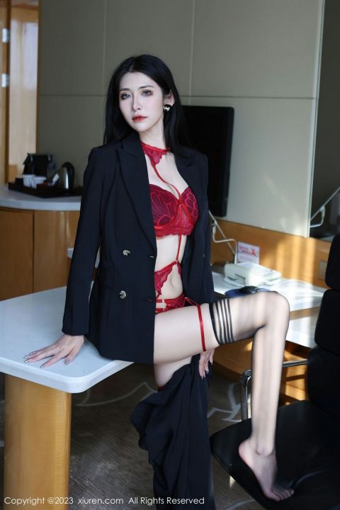 【XiuRen秀人網】20230313Vol6402依娜Yina【112P】-XIUREN秀人网