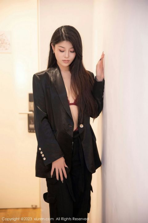 【XiuRen秀人網】20230314Vol6409四月月【76P】-XIUREN秀人网