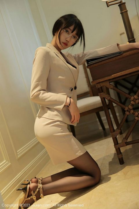 【XiuRen秀人網】20230317Vol6428玥兒玥er【56P】-XIUREN秀人网