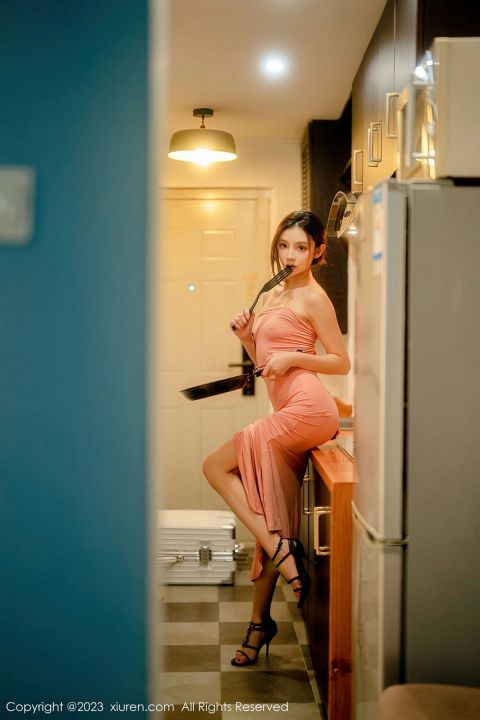 【XiuRen秀人網】20230320Vol6437加朵babe【105P】-XIUREN秀人网