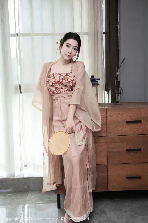 【XiuRen秀人網】20230323Vol6457嚴利娅Yuliya【104P】-XIUREN秀人网