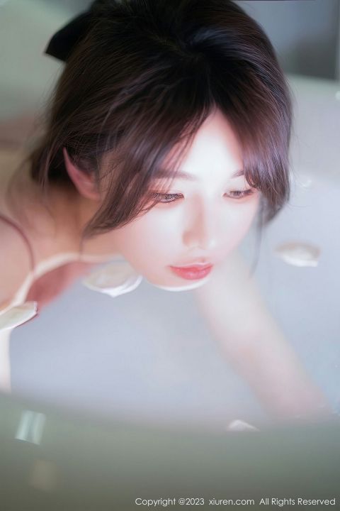 【XiuRen秀人網】20230323Vol6458婠婠麽【55P】-XIUREN秀人网